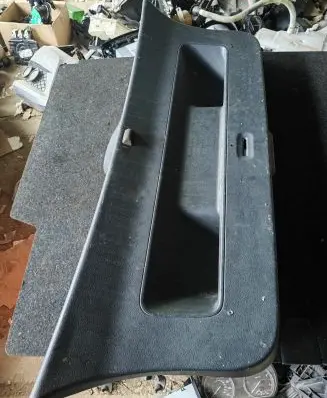 Volkswagen Polo V 6R Tailgate trim 6R6867601A