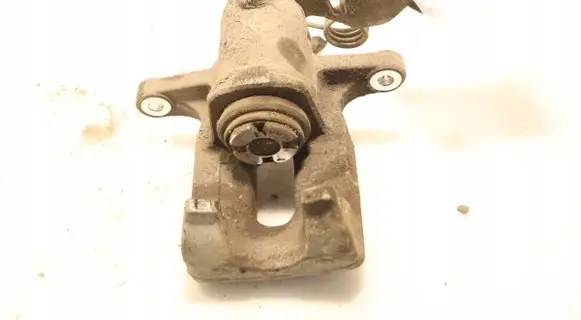 Hyundai Elantra VI Rear brake caliper BC140191