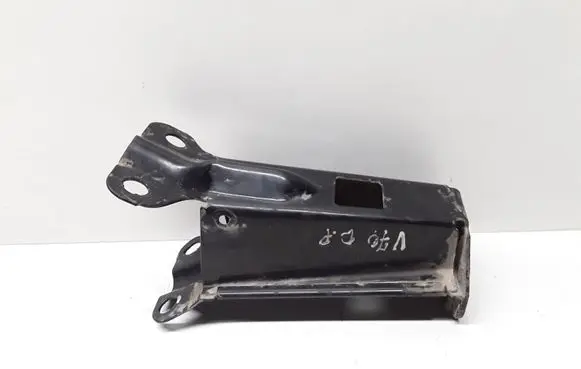 Volvo V70 Radiator support slam panel bracket 