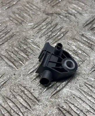 BMW 5 G30 G31 G38 Airbag deployment crash/impact sensor 9341546 913350