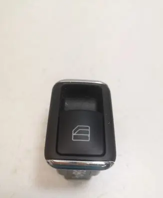 Mercedes-Benz C W204 Electric window control switch A2048707358