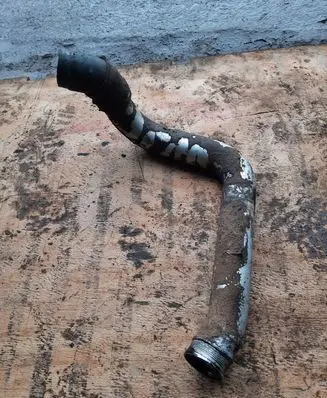 Volvo V70 Intercooler hose/pipe