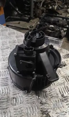 Opel Astra G Heater fan/blower 9000348