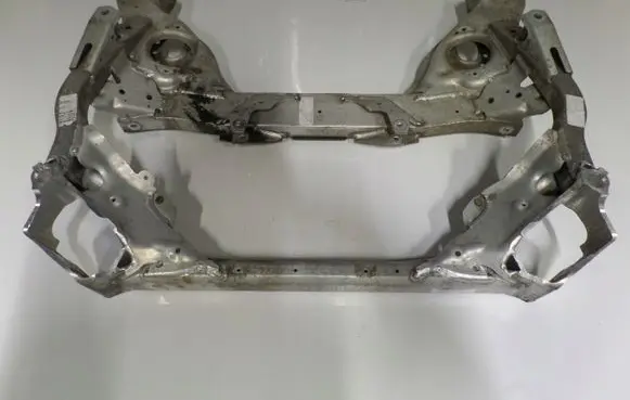 BMW 1 E81 E87 Front subframe 525834024