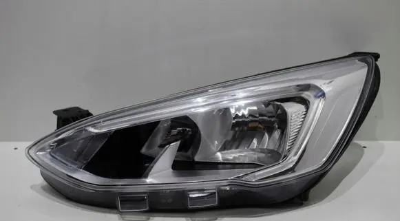 Ford Focus Headlight/headlamp