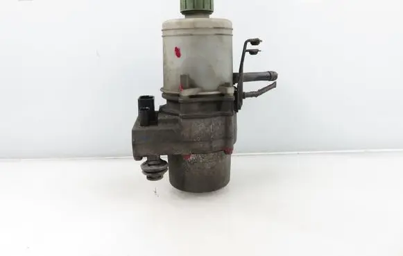 Volkswagen Polo IV 9N3 Power steering pump A5091960D 6Q0423155R