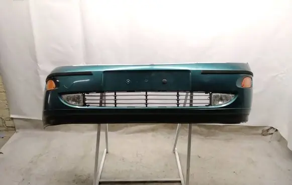 Ford Focus Front bumper 98AB17757