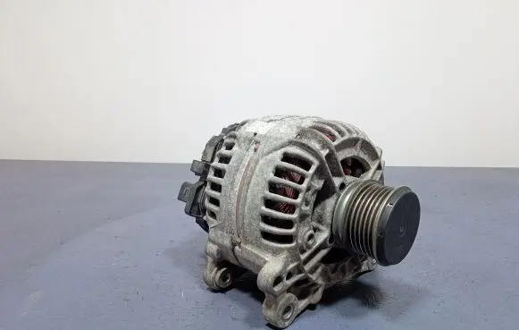 Seat Toledo II (1M) Generator/alternator 021903025K
