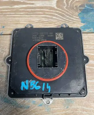 Land Rover Discovery 4 - LR4 Xenon control unit/module LK7213E005BB 147000058902