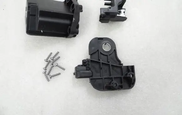 Citroen DS7 Crossback Headlight/headlamp mounting bracket 9849175780