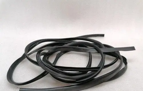 Porsche 911 993 Rubber seal front coupe door window 99354192500