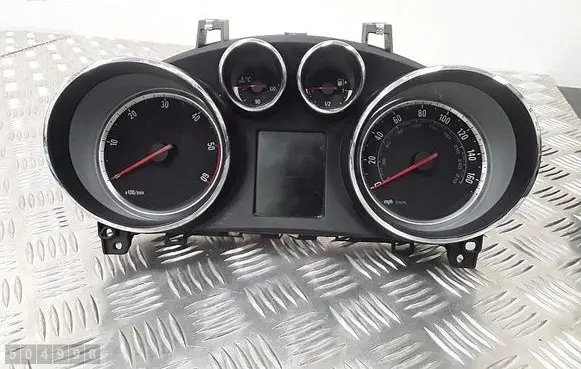 Opel Mokka Speedometer (instrument cluster) 654663731