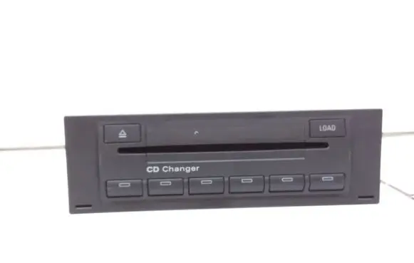 Skoda Octavia Mk2 (1Z) CD/DVD changer 1Z0035111
