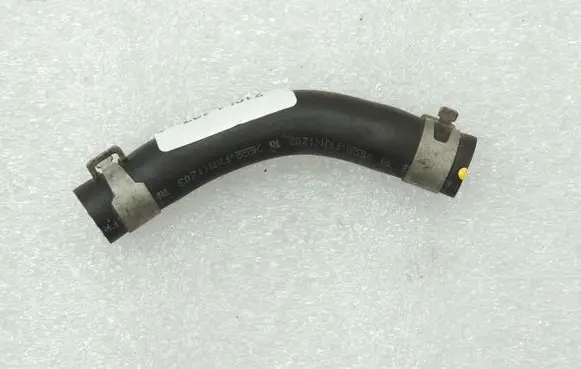 Nissan Navara D40 Fuel injector supply line/pipe 164465X22A
