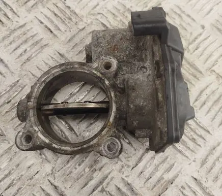 Toyota Verso Throttle valve 3465672