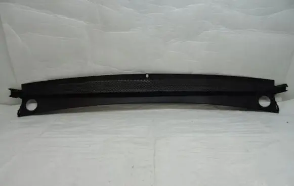 Citroen C4 II Picasso Wiper trim 9675943577