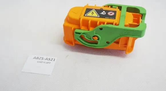 Renault Clio V Battery relay fuse 