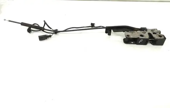 Volkswagen Jetta V Engine bonnet/hood lock/catch