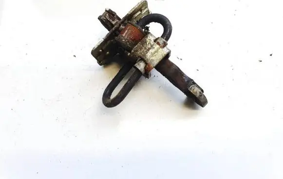 Front door check strap stopper