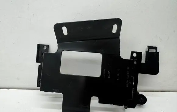 Jaguar XE Other engine bay part GX7312A659