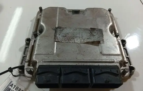 Renault Scenic I Engine control unit/module 0281010819