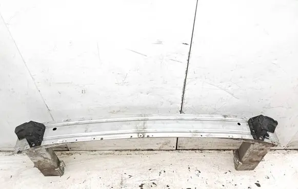 Opel Zafira C Front bumper cross member 13272552