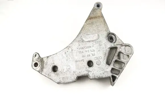 Volkswagen PASSAT B6 Engine mounting bracket 03l199207