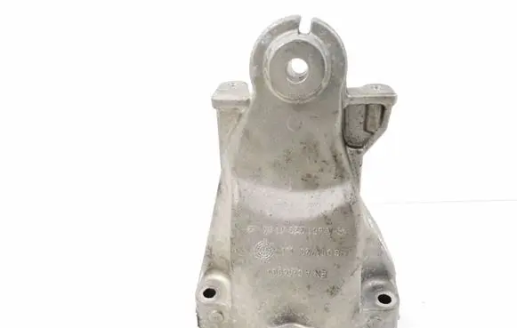 Mercedes-Benz SLK R172 Engine mounting bracket A6512234104