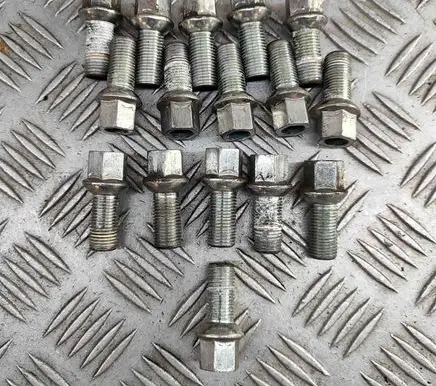 Audi A5 Nuts/bolts WHT002437