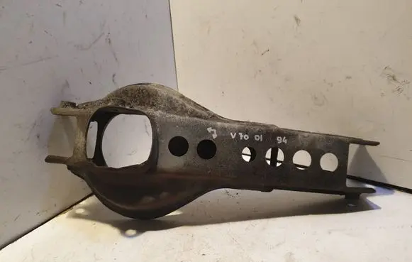 Volvo V70 Rear suspension control arm 