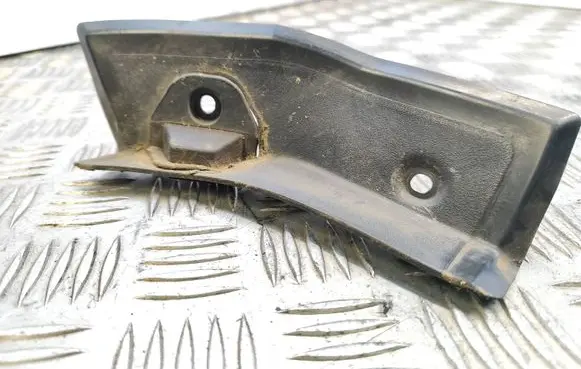 Mercedes-Benz C W204 Other trunk/boot trim element 2046933533