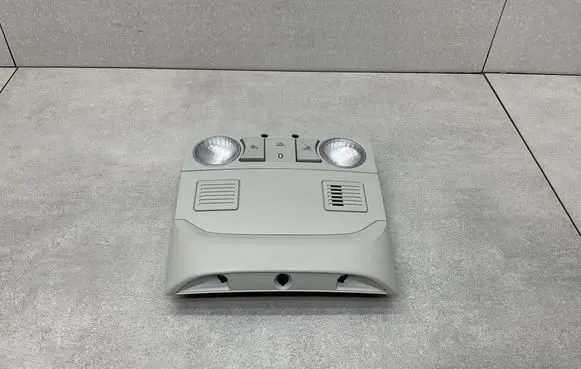 Volkswagen Scirocco Front seat light 1K8947105N