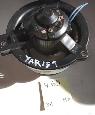 Toyota Yaris Heater fan/blower 42107B26
