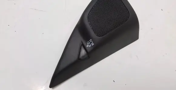 Volvo S60 Front door high frequency speaker 30781067