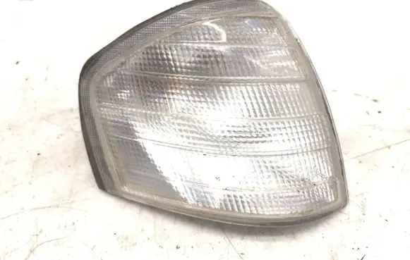 Mercedes-Benz C W202 Front indicator light 014401502R