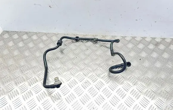 BMW 5 F10 F11 Vacuum line/pipe/hose 17765010