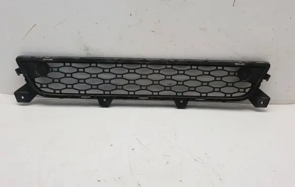 Volvo XC60 Front bumper lower grill 30763423 30753422 30763422