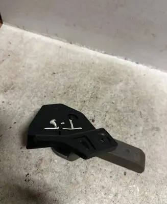Volkswagen PASSAT B6 Engine bonnet (hood) release handle 1J1823533C 8R0857061