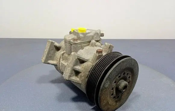 Toyota Corolla E120 E130 Air conditioning (A/C) compressor (pump) 4472601494