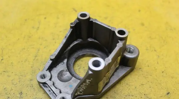 Audi A4 S4 B7 8E 8H Power steering belt tensioner 