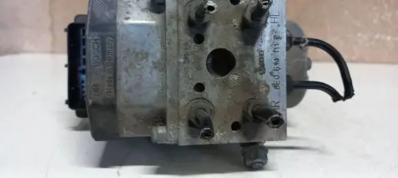 Audi A6 S6 C5 4B ABS Pump 0273004285