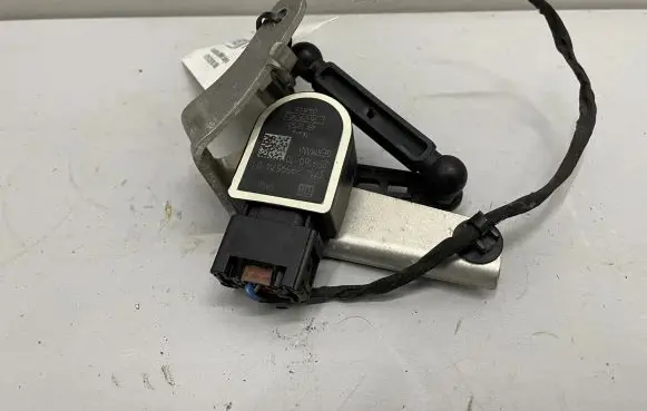 BMW 7 G11 G12 Air suspension front height level sensor 2959574