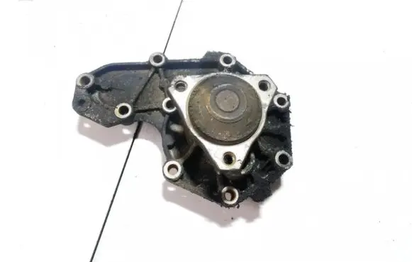 Volvo S40, V40 Water pump