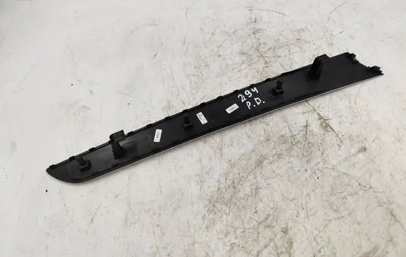Audi A4 S4 B8 8K Front door trim bar 8K0867410