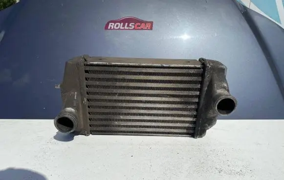Chrysler Voyager Intercooler air channel guide IA1072868503A 83403D