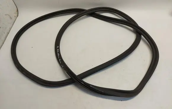 Audi e-tron Trunk rubber seal (body) 4ke827705-jlk01