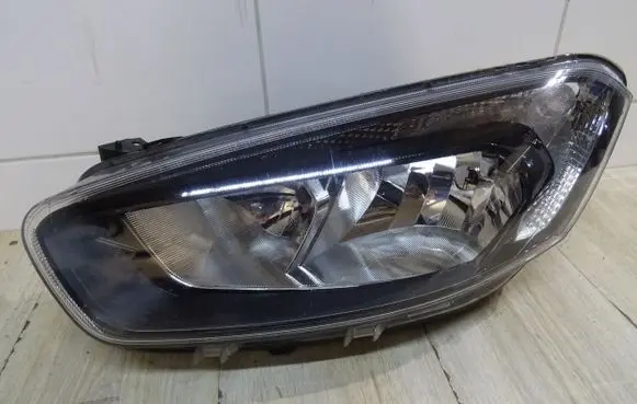 Ford Transit Courier Headlight/headlamp JT7613W030CD
