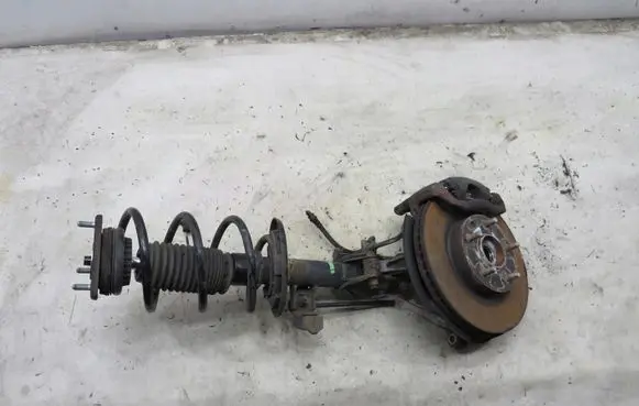 Mazda 3 III Front wheel hub spindle knuckle 1111
