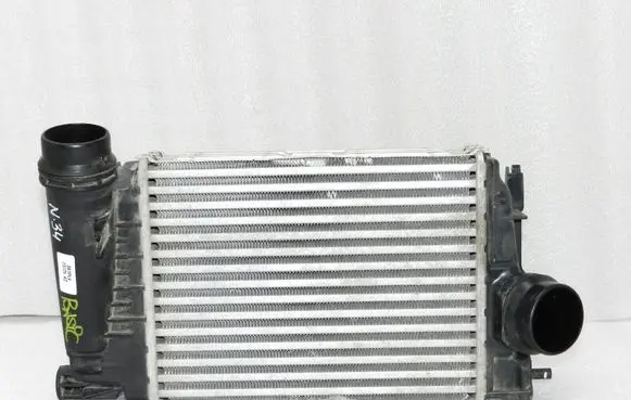 Nissan Qashqai Intercooler radiator 144962803R 1441100Q4L