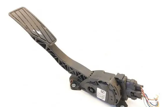 Suzuki Grand Vitara II Accelerator throttle pedal 6PV009074